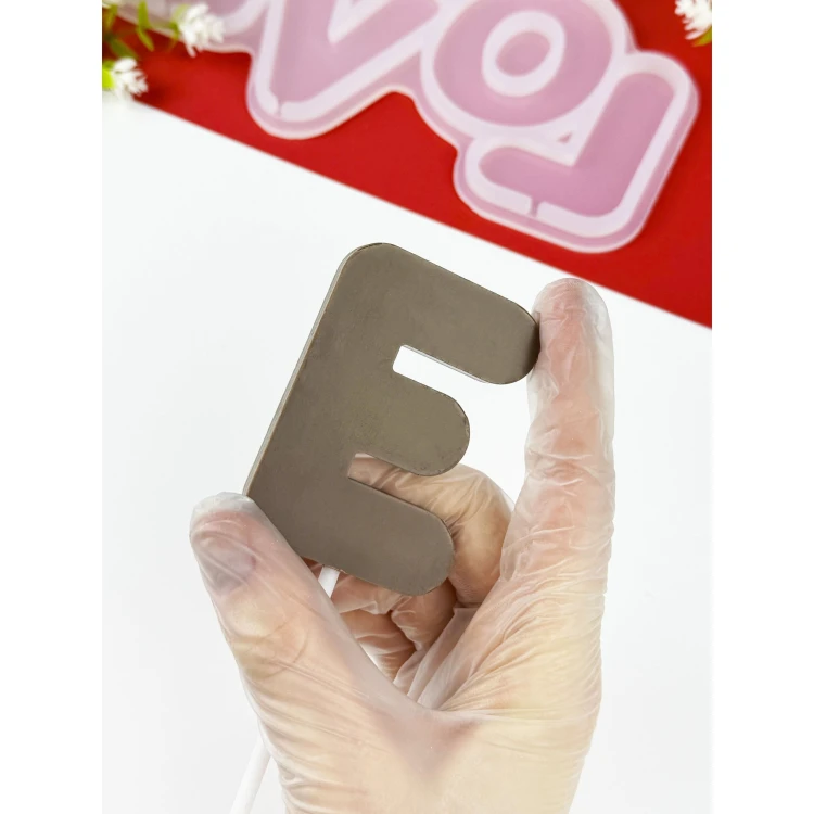 Forma silikonowa napis LOVE – Walentynki, lizaki, czekolada